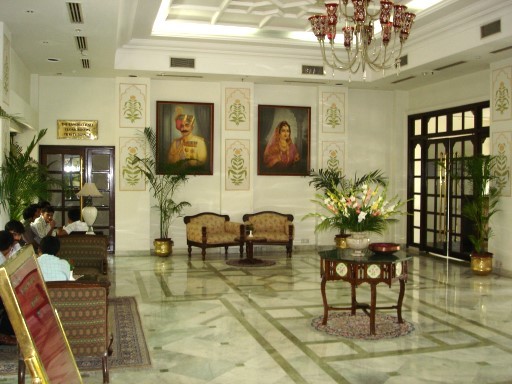 Example: Hotel lobby according to Vastu Shastra